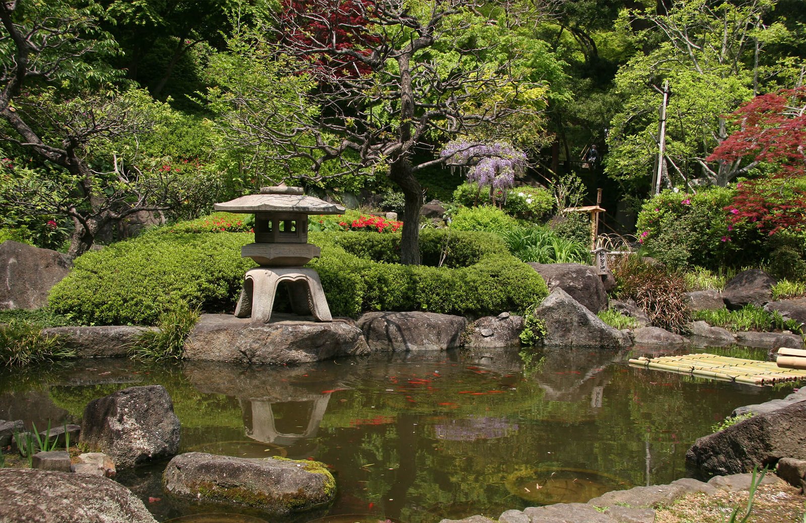 Hasedera_temple_in_Kamakura